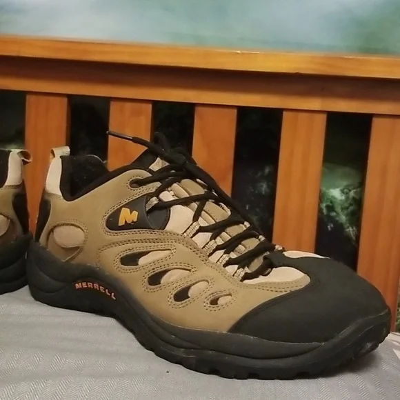 Merrell | Shoes | Rei Merrell Moab 3 Mens Waterproof Hiking  display picture 2